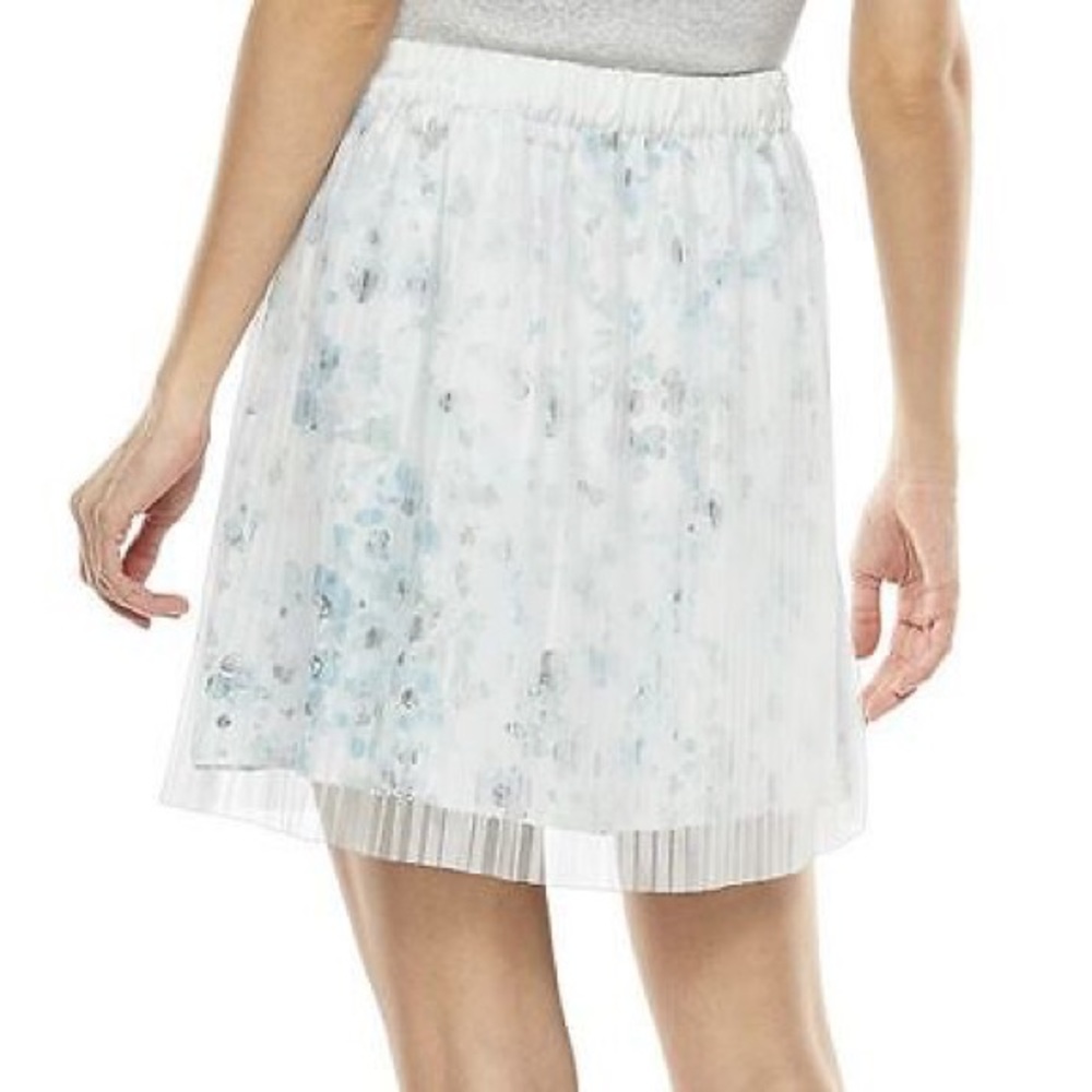 LC Lauren Conrad Pale Blue Floral Tulle Skirt NWT - Picture 2 of 8